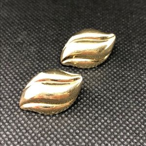 14k gold leaves earrings